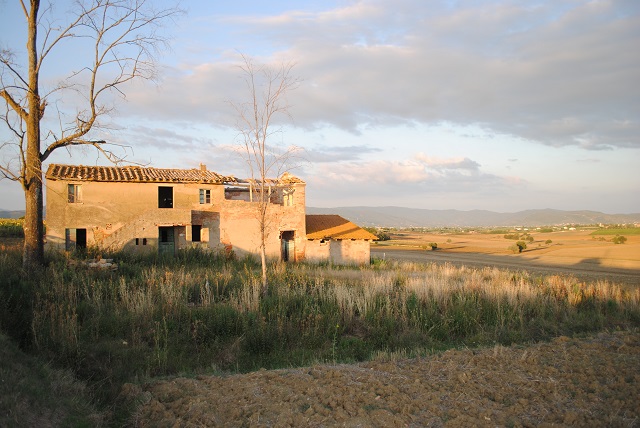 VENDESI CASOLARE CORTONA