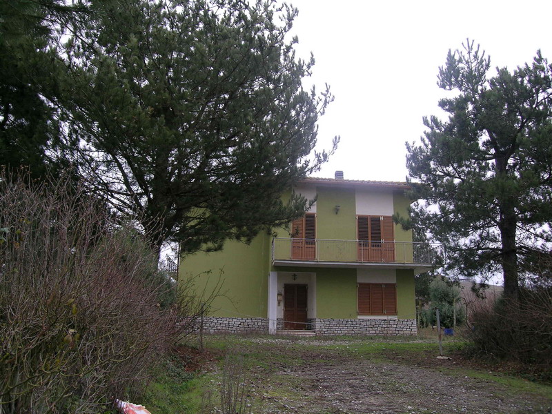 VENDESI VILLA CHIANACCE