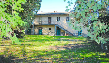 VENDESI CASOLARE MANCIANO